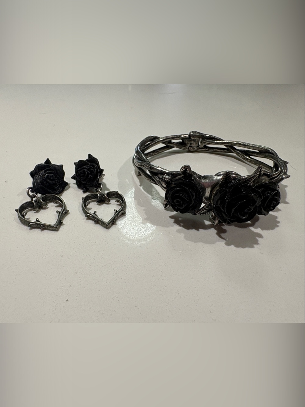 Black Rose Earring & Bracelet Set